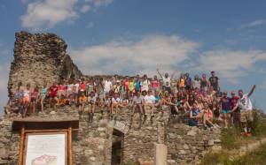 Tapolca team on castle