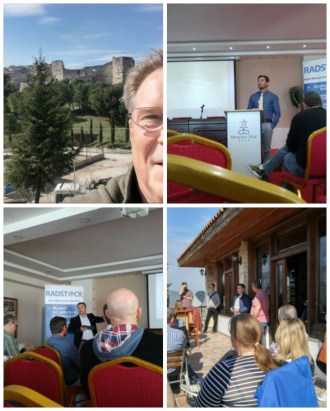 170311_083242_COLLAGE-1